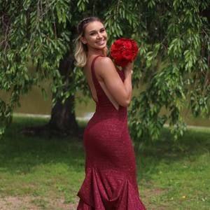 Meet your Posher, Stephanie